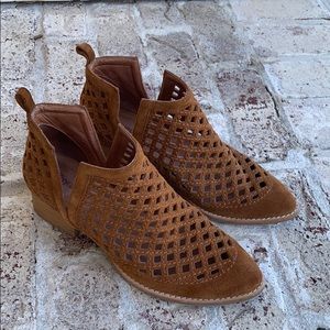 Jeffrey Campbell Taggart Booties